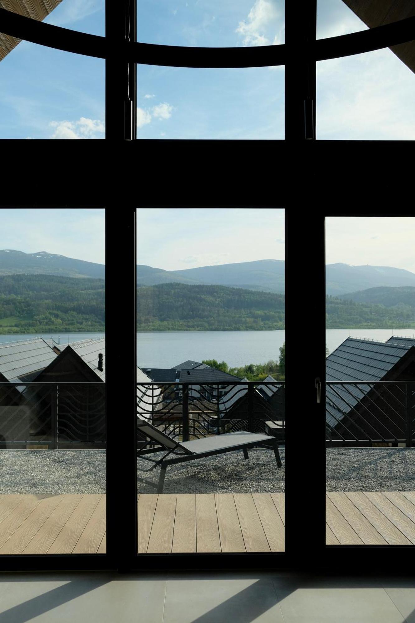 Wille W Lake Hill Karkonosze Resort & Spa Sosnówka Eksteriør bilde